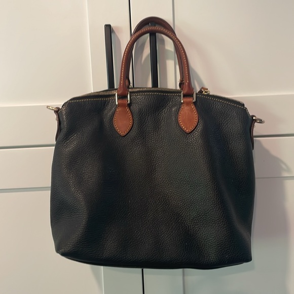 Dooney & Bourke Hand / Shoulder Bag - Picture 2 of 6